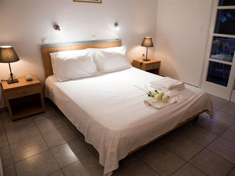 Lefkothea Hotel Kamári Eksteriør billede